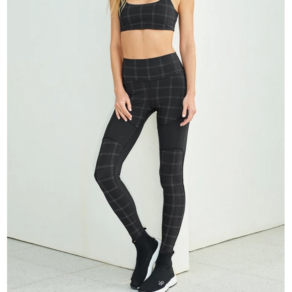 ALO YOGA SET BRAND NEW